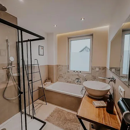 Exclusive Penthouse 5 With Balcony & Parking Viernheim