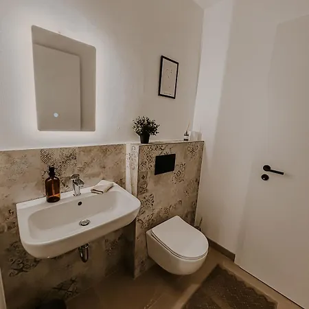 Exclusive Penthouse 5 With Balcony & Parking Viernheim