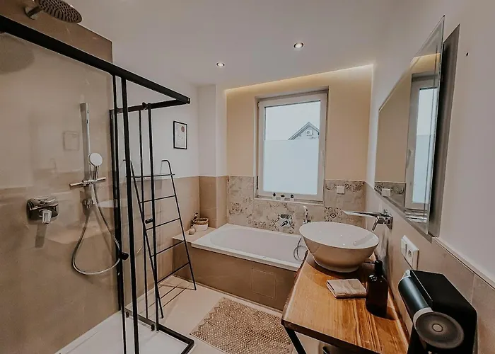 Exclusive Penthouse With Balcony & Parking Viernheim