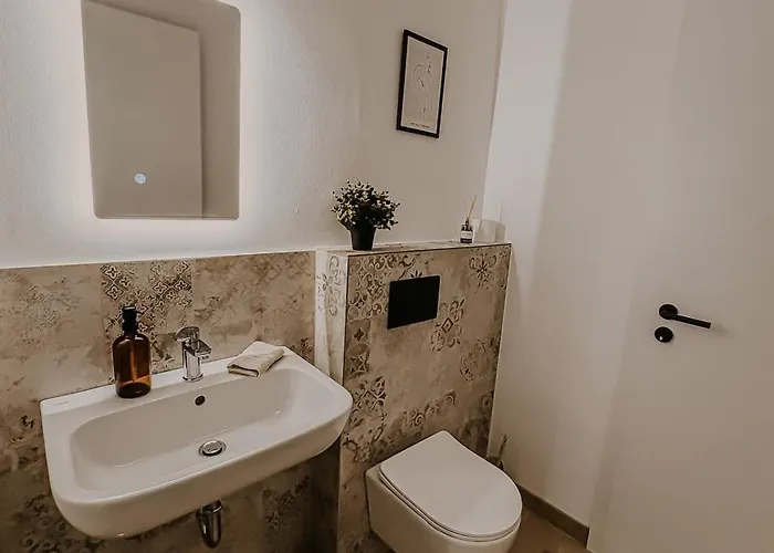 Exclusive Penthouse With Balcony & Parking Viernheim