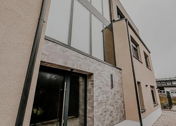 Exclusive Penthouse With Balcony & Parking Viernheim